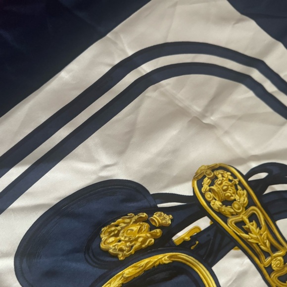 Hermès NAVY & WHITE 'BRIDES DE GALA' SILK SCARF 90 - Picture 4 of 7